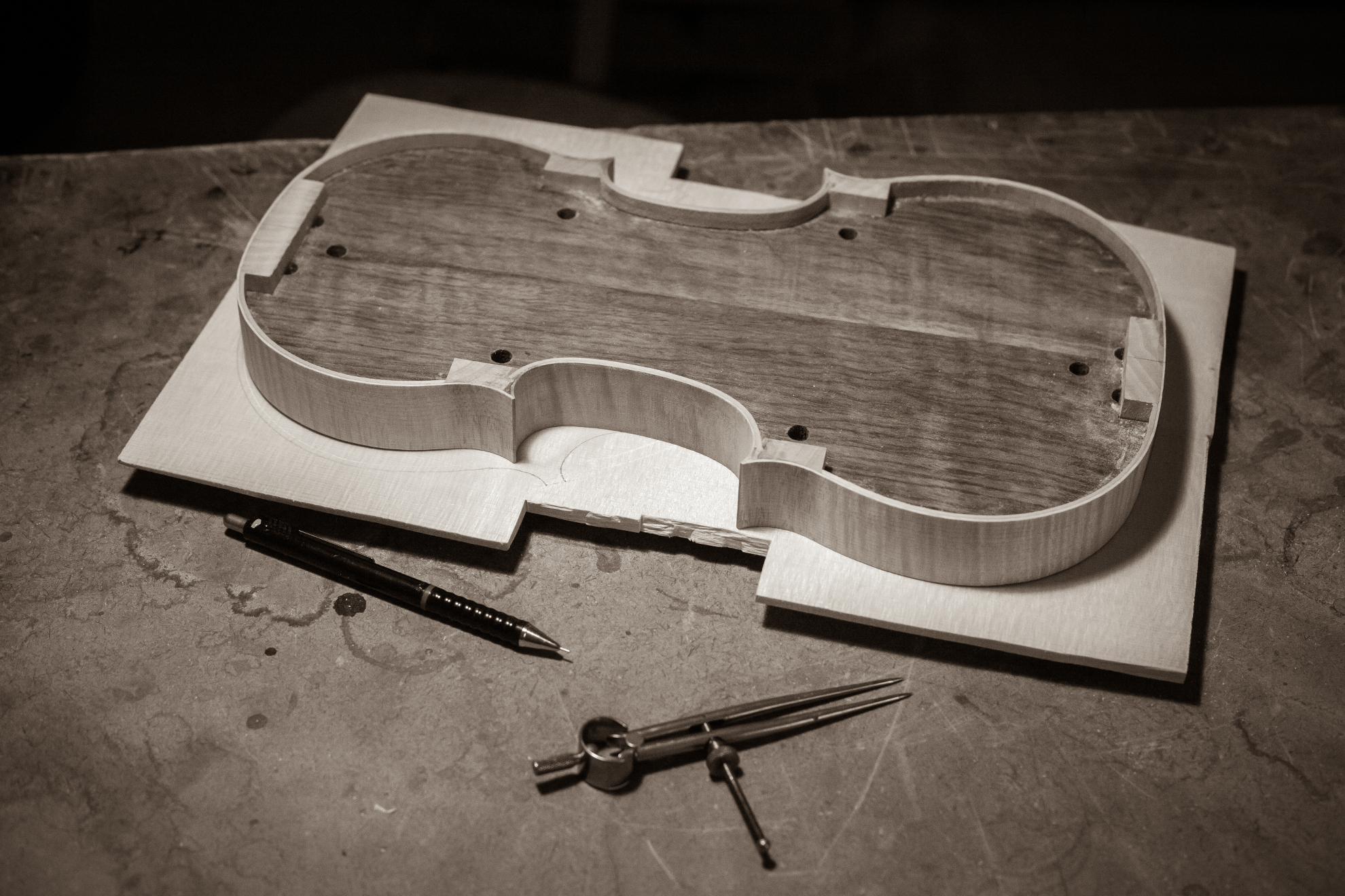 atelier lutherie caen restauration